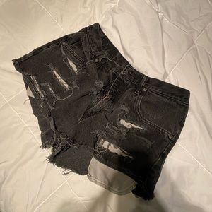 Wrangler ripped black jean shorts